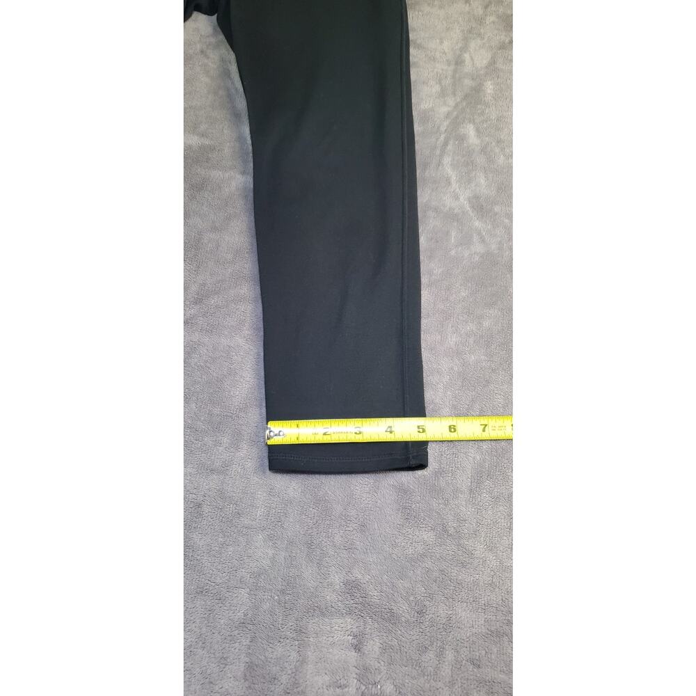 Fabletics Sz S Women’s Maddox Capri Leggings Black Coral Logo Waistband C7 - Picture 3 of 7